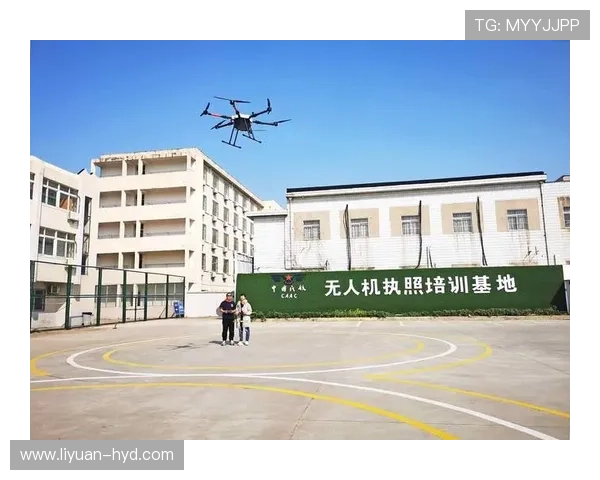 杨伟独家分享篮球心得与技巧助你提升球技的全面指南 杨伟独家分享篮球心得与技巧助你提升球技的全面指南